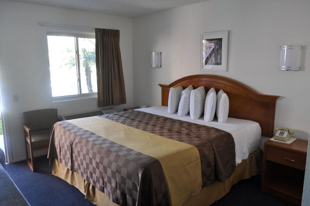 Pacific Inn Motel Ventura Εξωτερικό φωτογραφία